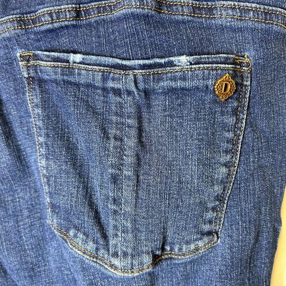 Democracy Blue Medium Wash Mid-Rise Distressed Ab-Solution Cropped Jeans Size 14 - Picture 9 of 15